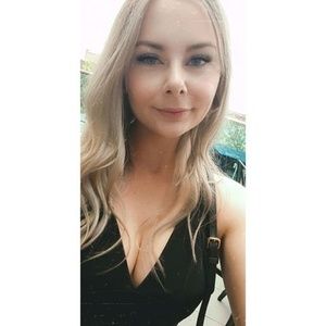 Meet your Posher, Christy